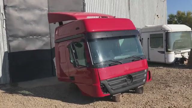 Обзор на кабину Mercedes-Benz Axor 2 2010 года