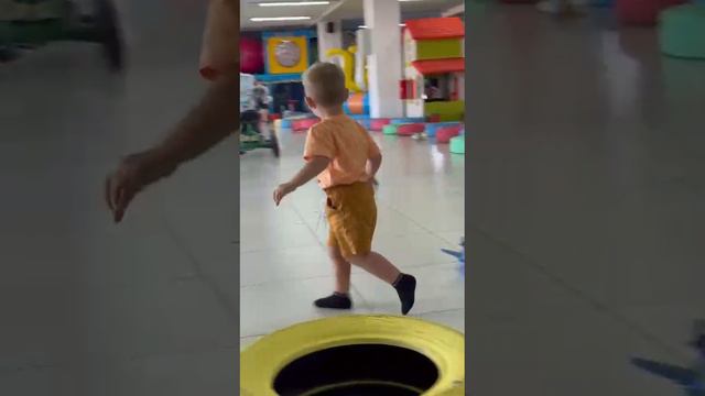 Стëпа в детском развлекательном центре ❤Любимые автомобили!