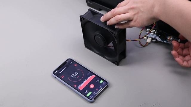 Шум вентилятора Nidec 1.65A