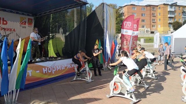 Cycle под живую музыку 4