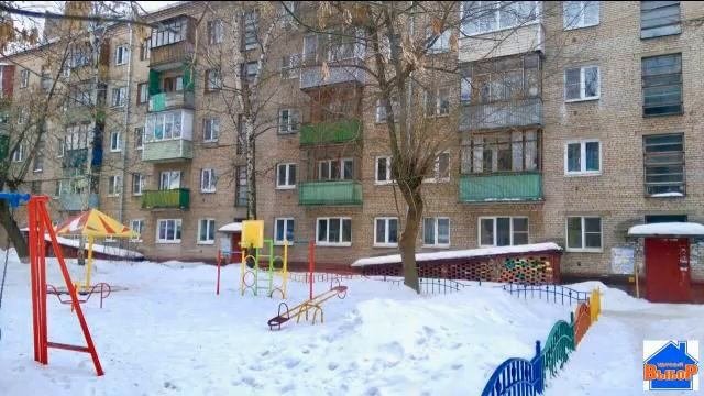 Уютная двушка переделанная в трешку в 3 минутах ходьбы от жд 47 км