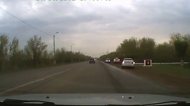 теперь понятно куда он так торопился.(комент к )