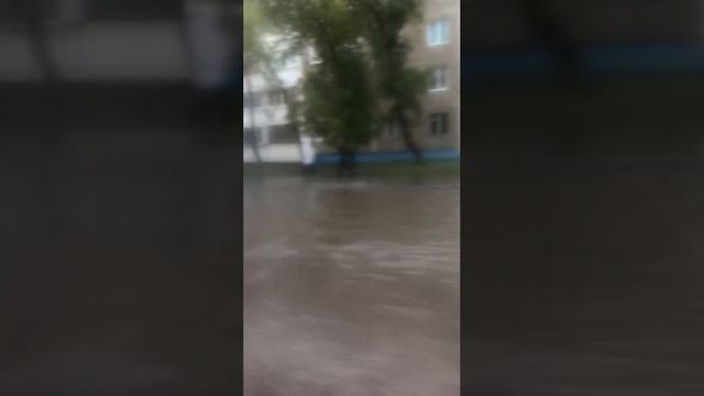 Не успел Оренбург отойти от паводка, как новая напасть потоп из-за неработающей ливнёвой канализации