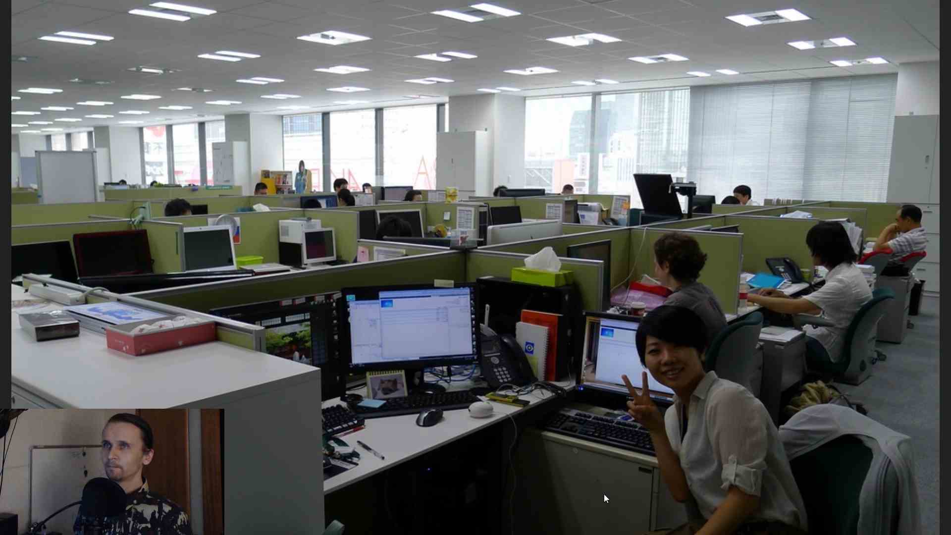 ИИ делает голос клиентов звонящих в японский колл-центр спокойным и приятным