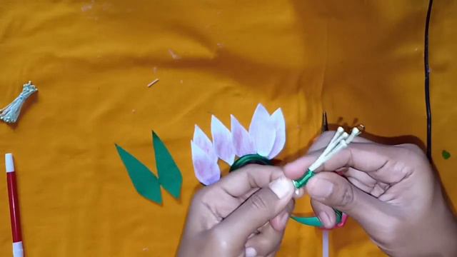 IDE KREATIF MEMBUAT BUNGA LILY DARI KAIN FLANEL