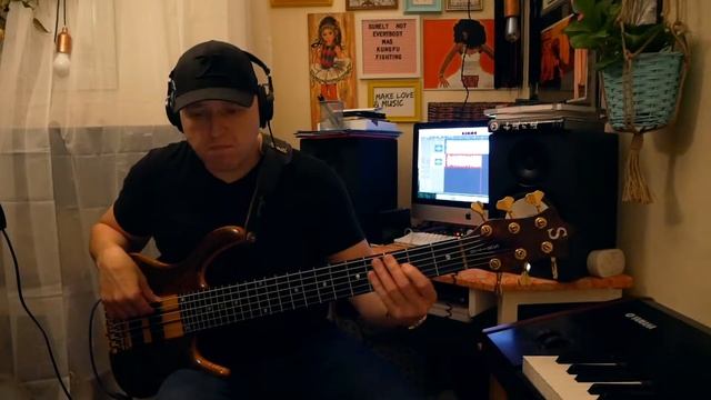 ROSES ARE RED | The Mac Band  | Bass Cover (Notation & TAB available in description)