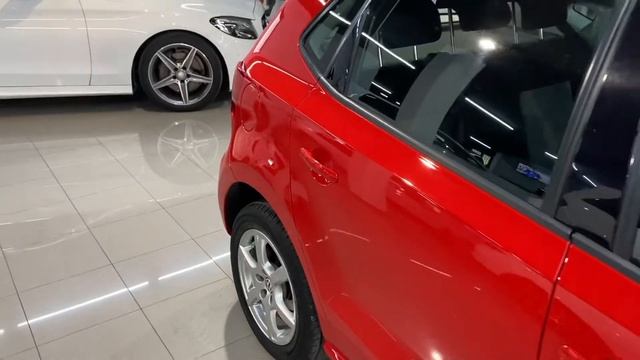 VOLKSWAGEN POLO 1.6TDi 90cv ADVANCE 5p.