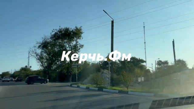 На заправках в Керчи огромные очереди
