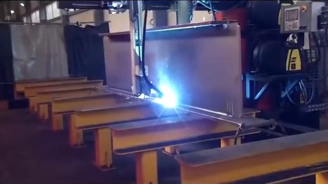 Мини портал для сварки конструкционных элементов WA 500/1000 MIG/MAG