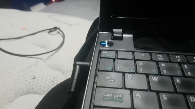 Acer Aspire One 721 series screen not turning on