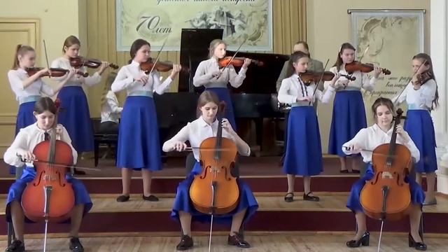 Образцовый ансамбль "Созвучие" Р.Бажилин "Упрямая овечка"