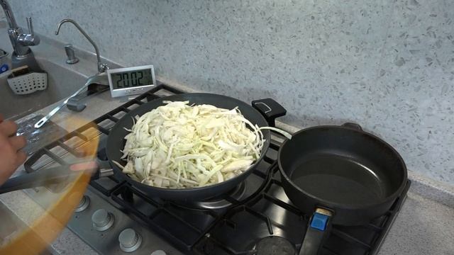 Тушеная капуста с кабачком. Постное блюдо.