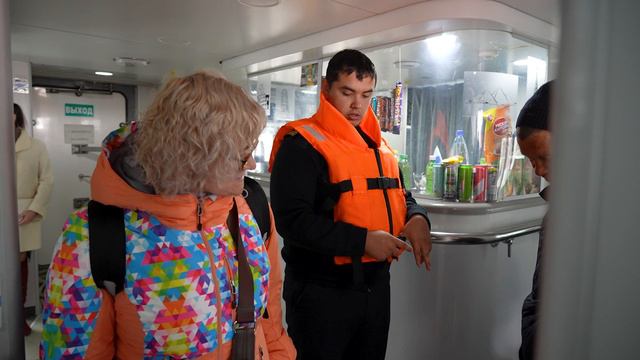 «Виктор Черномырдин» совершил первый рейс до Яр-Сале 14 июня
