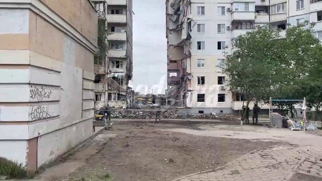 Так сейчас выглядит место разрушенного подъезда на улице Щорса в Белгороде — завалы разобраны