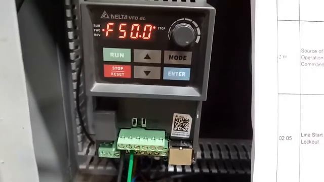 Delta VFD EL Operation with selector switch. Power Resume Drive Auto ON.