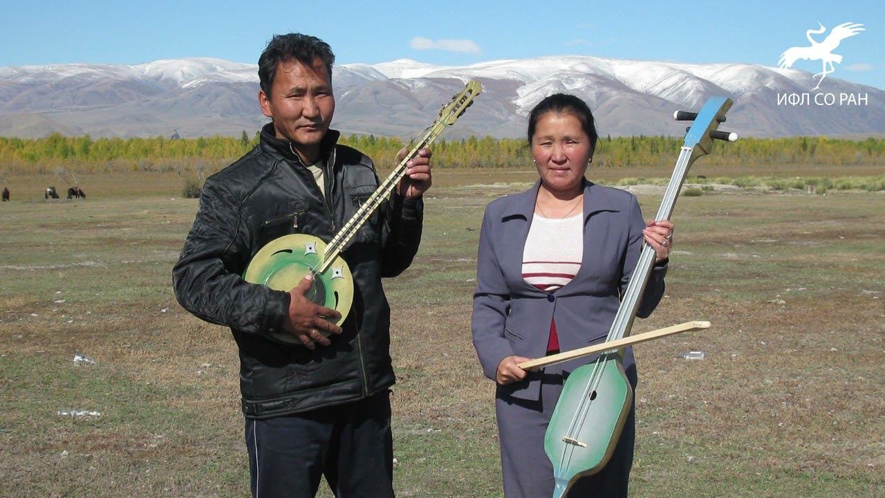 "Чадыр өгнүң караңгызы" / "В шалаше-юрте темно" (Е. С. Монгуш)