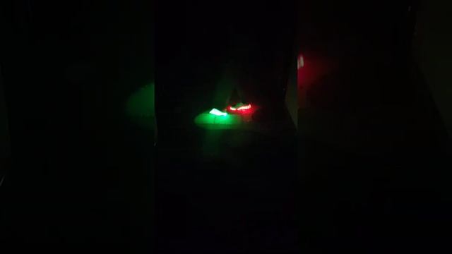 Кто угадает из какой это игры ( шафл в темноте )