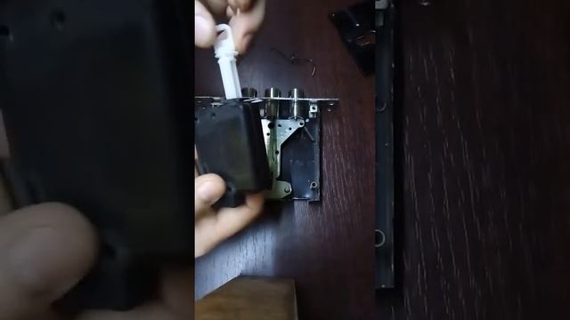 Умный дом - дорабатываем замок до умного