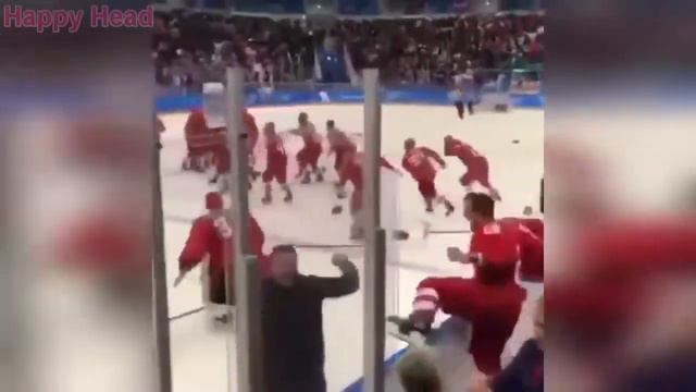 Эмоции на трибунах! Как болеть за сборную России по хоккею? | Самые эпичные видео | Happy Head