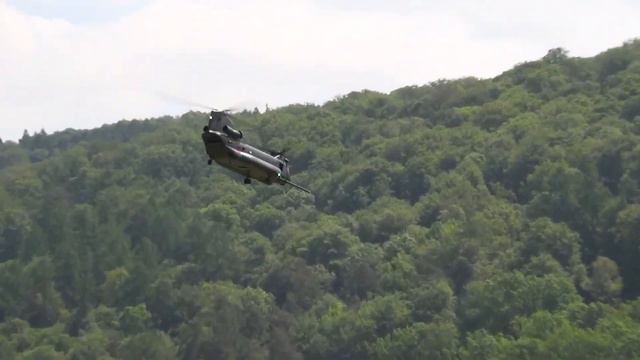 Boeing CH-47 Chinook Scale Vario Helicopter RC Model