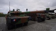 Новые образцы пополнили выставку натовской техники перед Музеем Победы в Москве