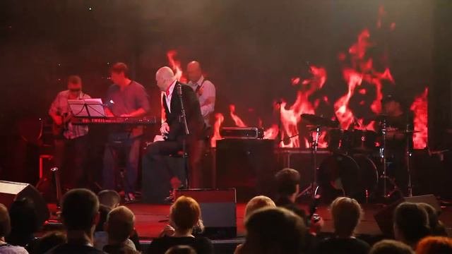 Tito  Tarantula - After Dark. Исполняет Дмитрий Колбин и группа Ковры