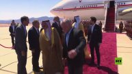 شاهد بالفيديو.. العاهل الأردني يستقبل ملك البحرين في العقبة
