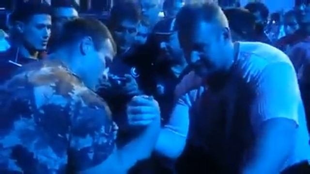 Дружественный спарринг Дениса Цыпленков против Андрея Антонова
