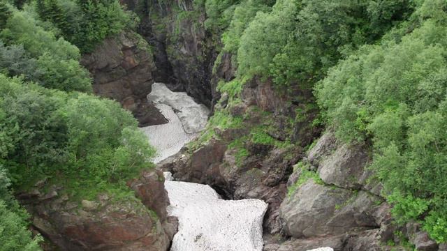 Чёртова мельница и река Аманауз