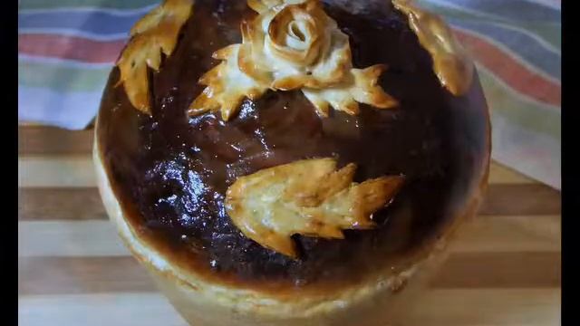 хлеб в ХП украшенный по типу каравая. учусь.