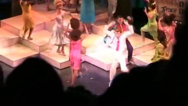 Hairspray Broadway 2007 you cant stop the beat