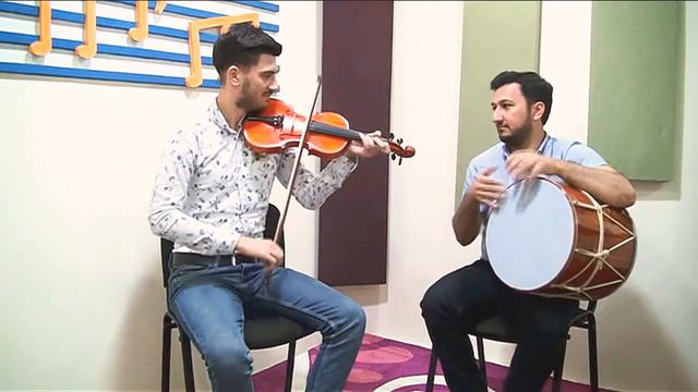A studio Nağara Zaur Safarov Skripka Ayaz Ələddinli