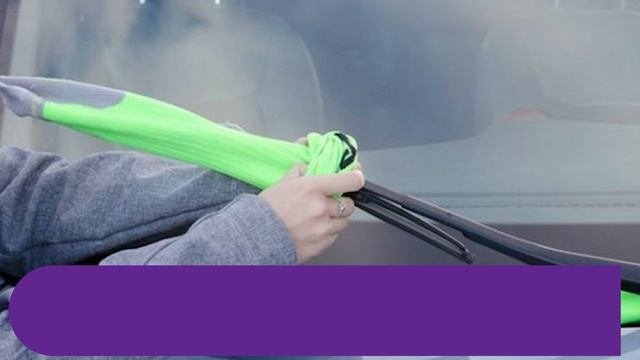 Вот почему опытные автомобилисты против того, чтобы поднимать дворники на ночь