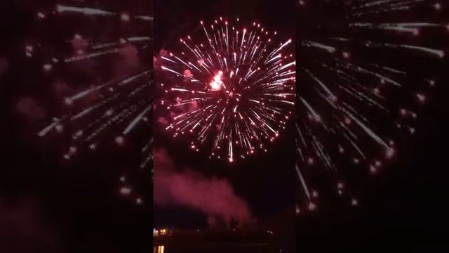 Фейерверки в Тюмени 1 Мая