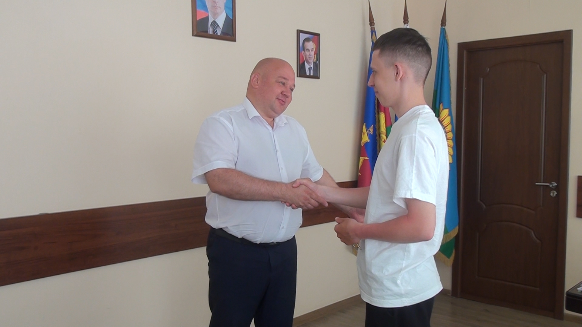 Квартиру - Ярославу Турченко