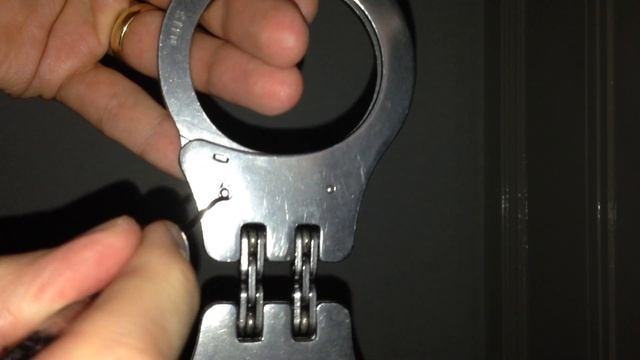 Handschellen knacken mit Arretierung/Handcuffs/ Handfessel/Acht/