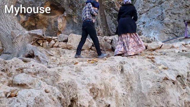 Reza family travel to reduce the stress and worries of living in the pristine area of Gahkod🏞🏞🏞