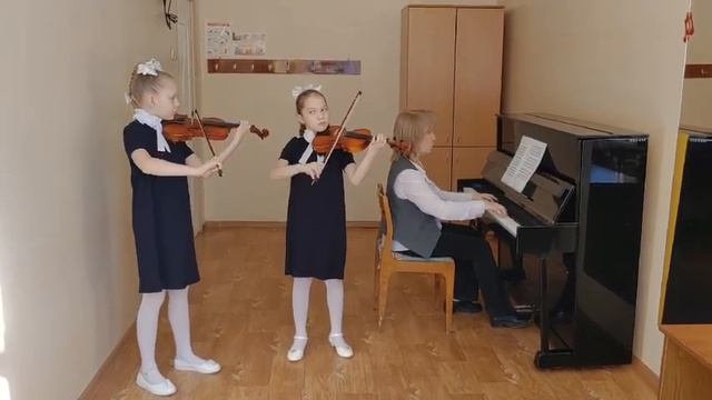 Е. Дога "Скрипунелла" Ансамбль Крупина Ксения, Корепанова Мария