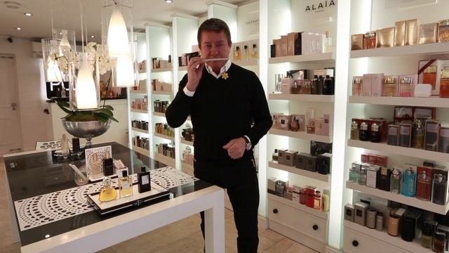 Van Cleef  Arpels Review - Precious Oud  Ambre Imperial