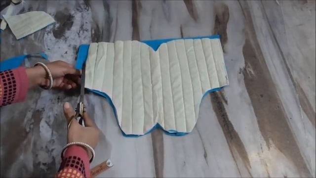 just with one rectangle piece make boots for winter-गरम ऊन मज बनए परन कपड स winter sock