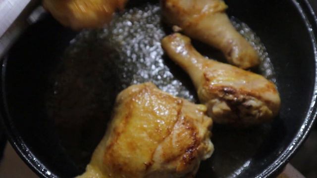 Pollo en salsa  de champiñones  (receta fácil y deliciosa)