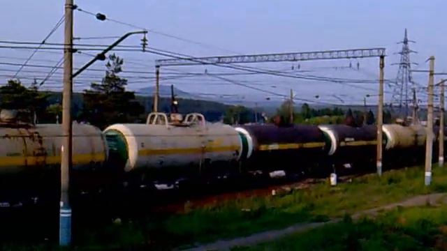 ВЛ11-303 прибывает на ст.Ревда