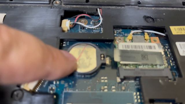 TOSHIBA SATELLITE C660-1QP. Разбор и Upgrade