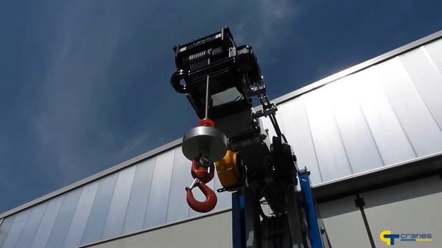 Mini crane Minidrel 20S - with lifting capacity up to 2,000 kg.