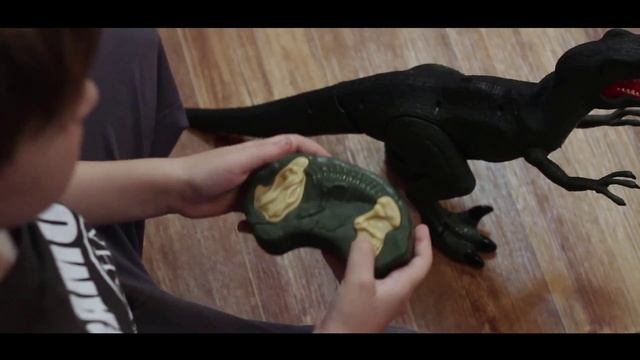 обзор игрушки динозавр Рекс  review of toy Dinosaur T-Rex Raptor