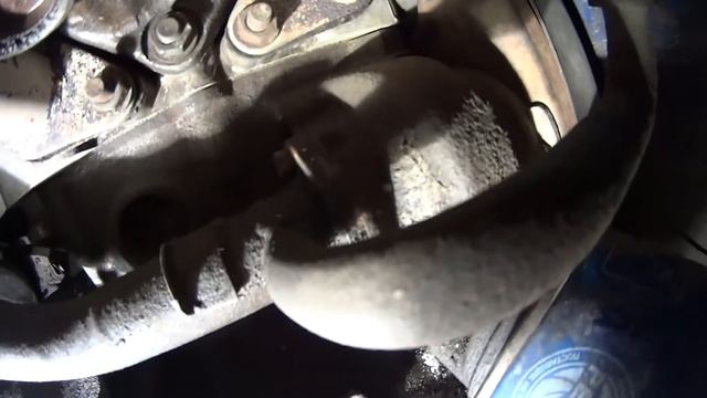 течет отводящая трубка ока ваз1111