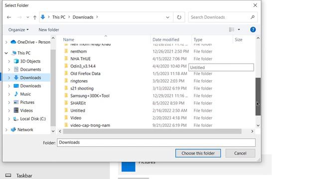 How to Enable New AUTO CHANGE wallpapers in Windows 10