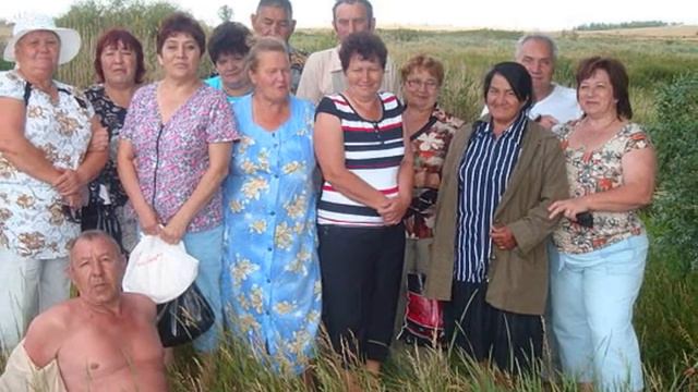 КРАСНООКТЯБРЬЦАМ(мои друзья в одноклассниках).wmv