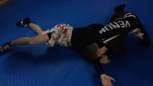 Анаконда с бокового удержания