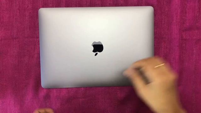 My DAD's gift ? MacBook Air  2020 13-inch | Unboxing iCandy Version